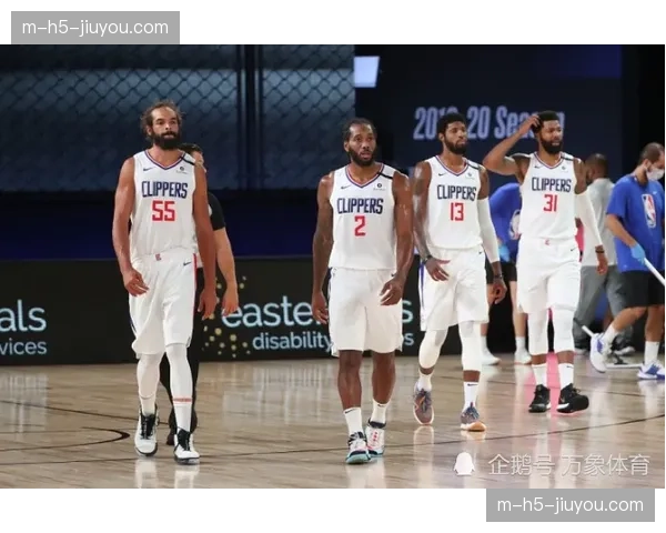 詹姆斯全能模式随时切换 按自己方式控场的比赛大师