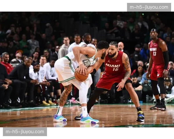 热火凯尔特人全美直播 威金斯出战成疑鲍威尔罗齐尔缺阵